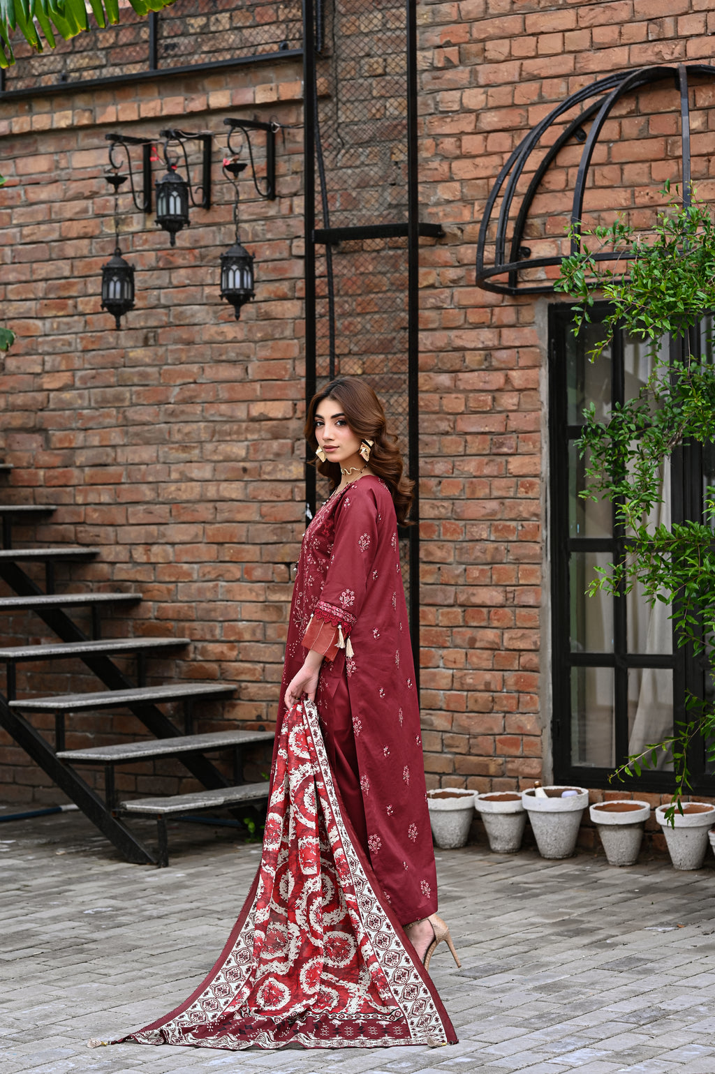 SAHIBA-01