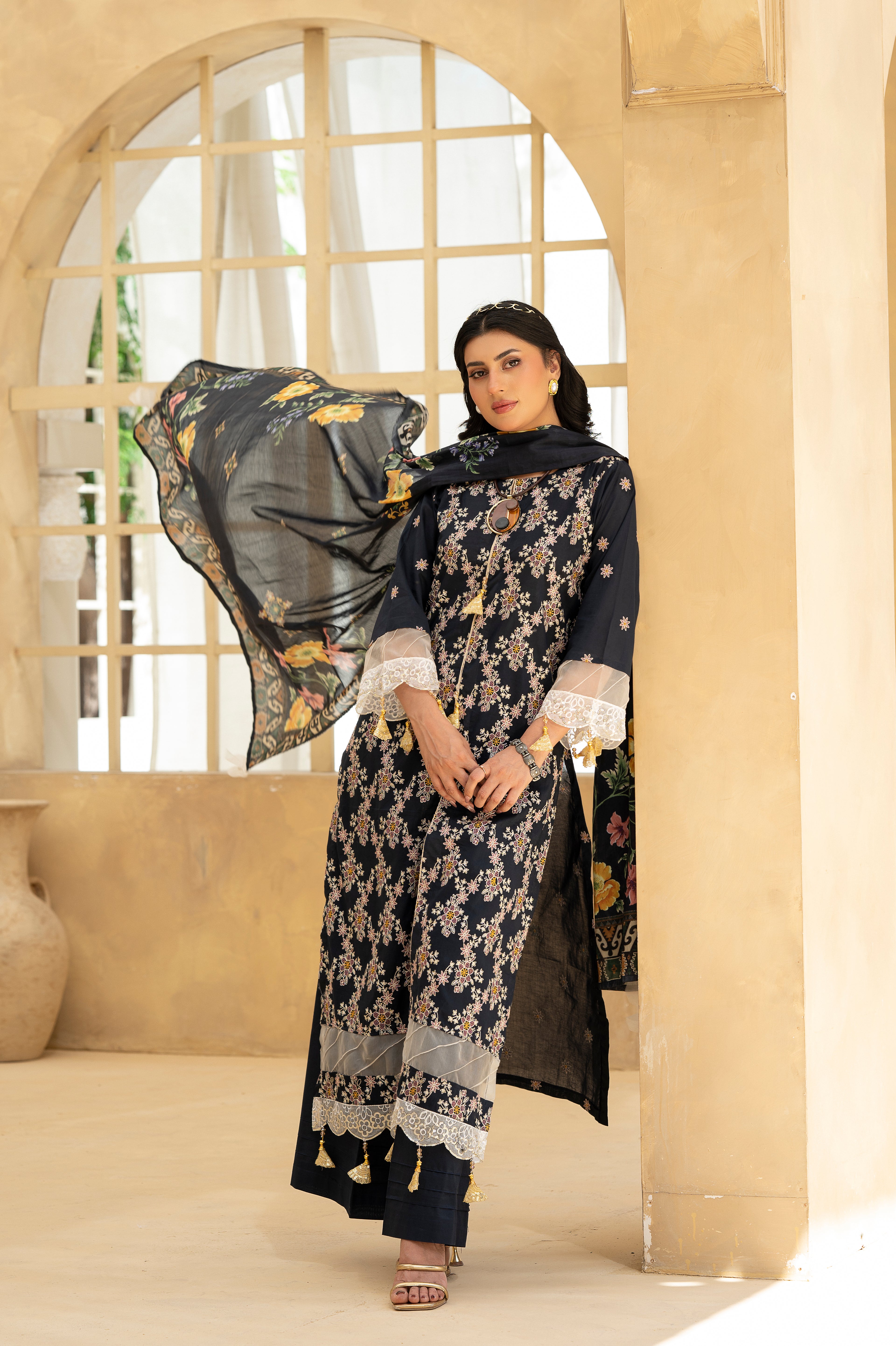 SAHIBA-01