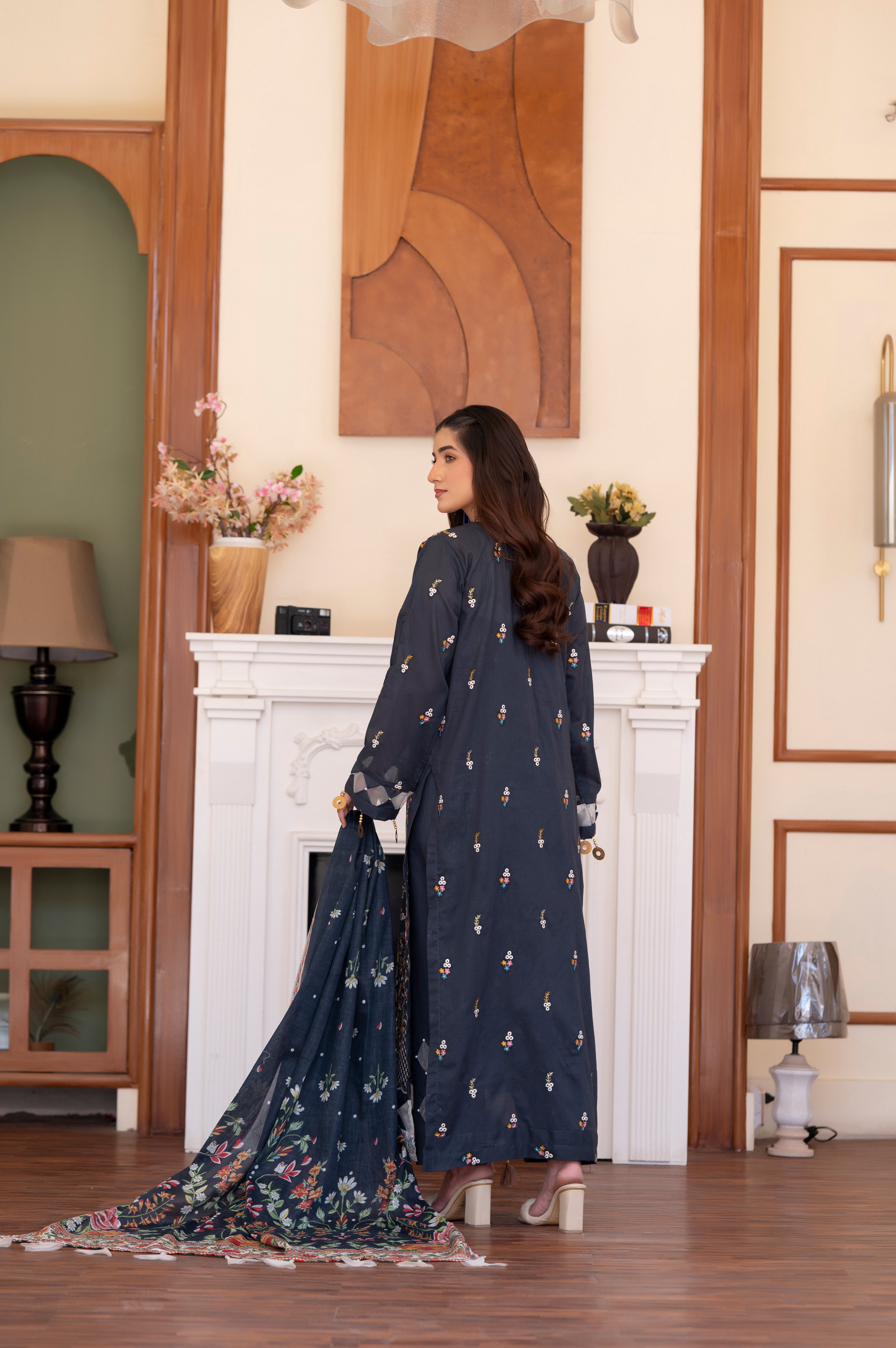 SAHIBA-01