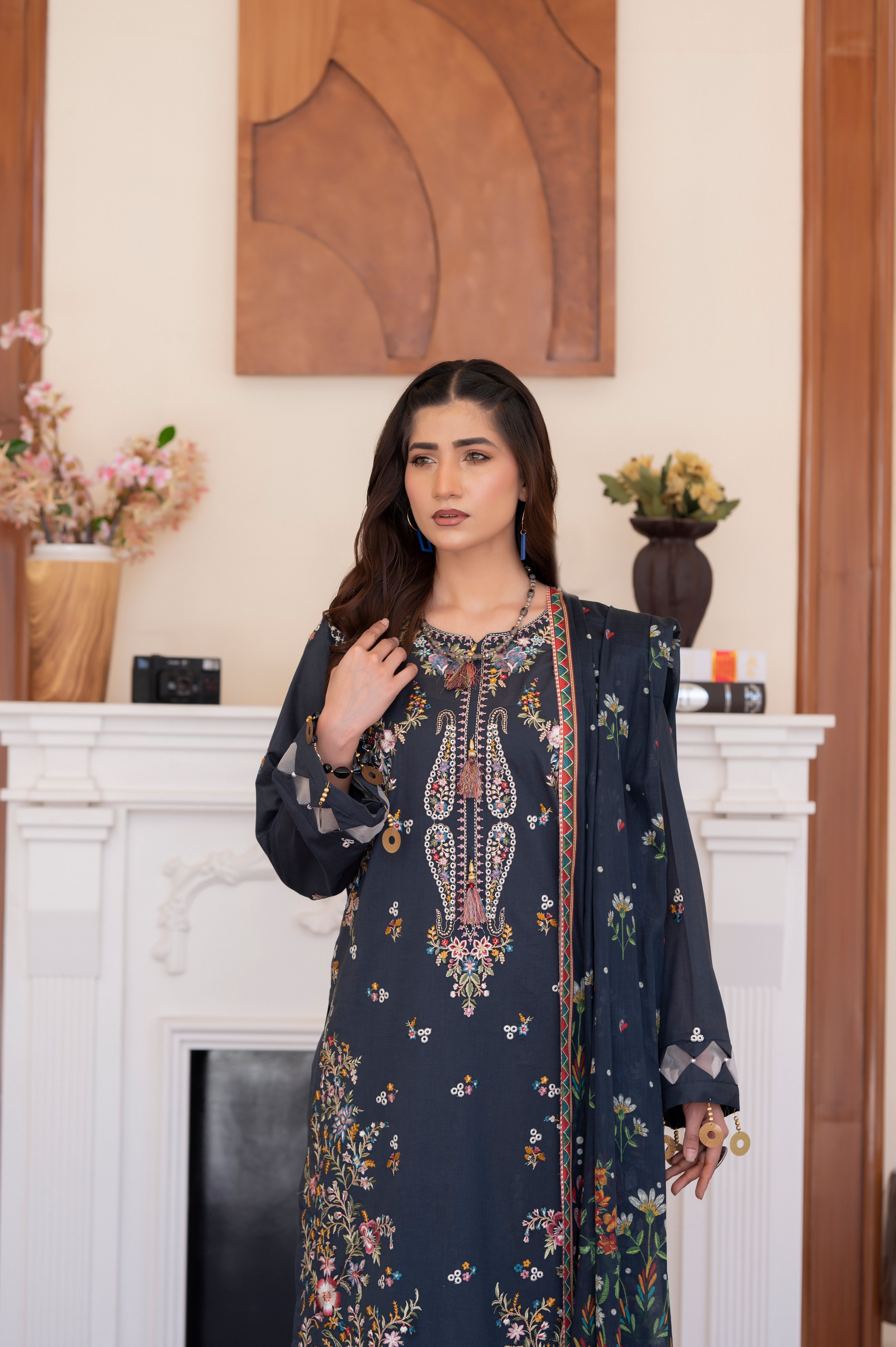 SAHIBA-01