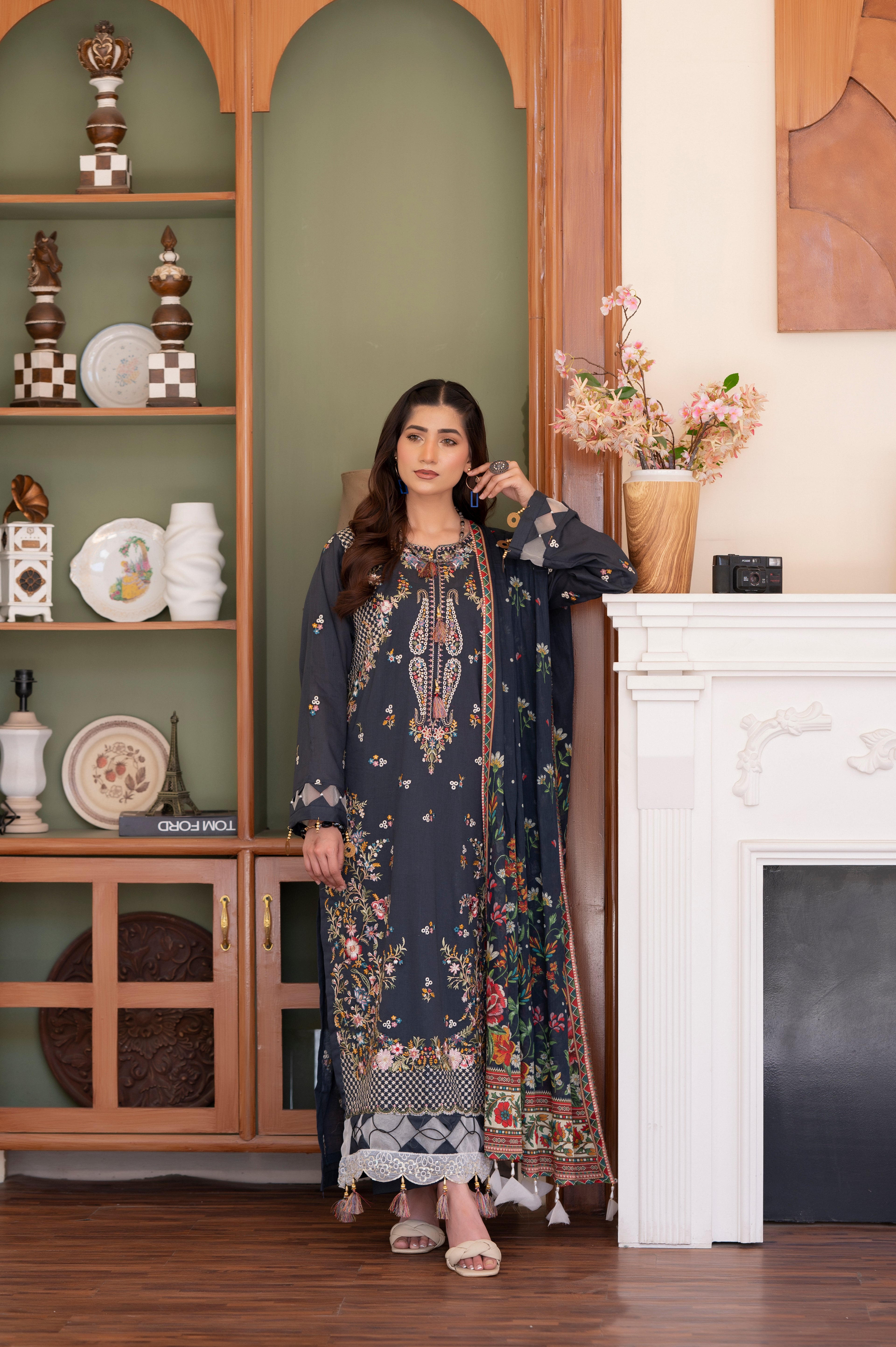 SAHIBA-01