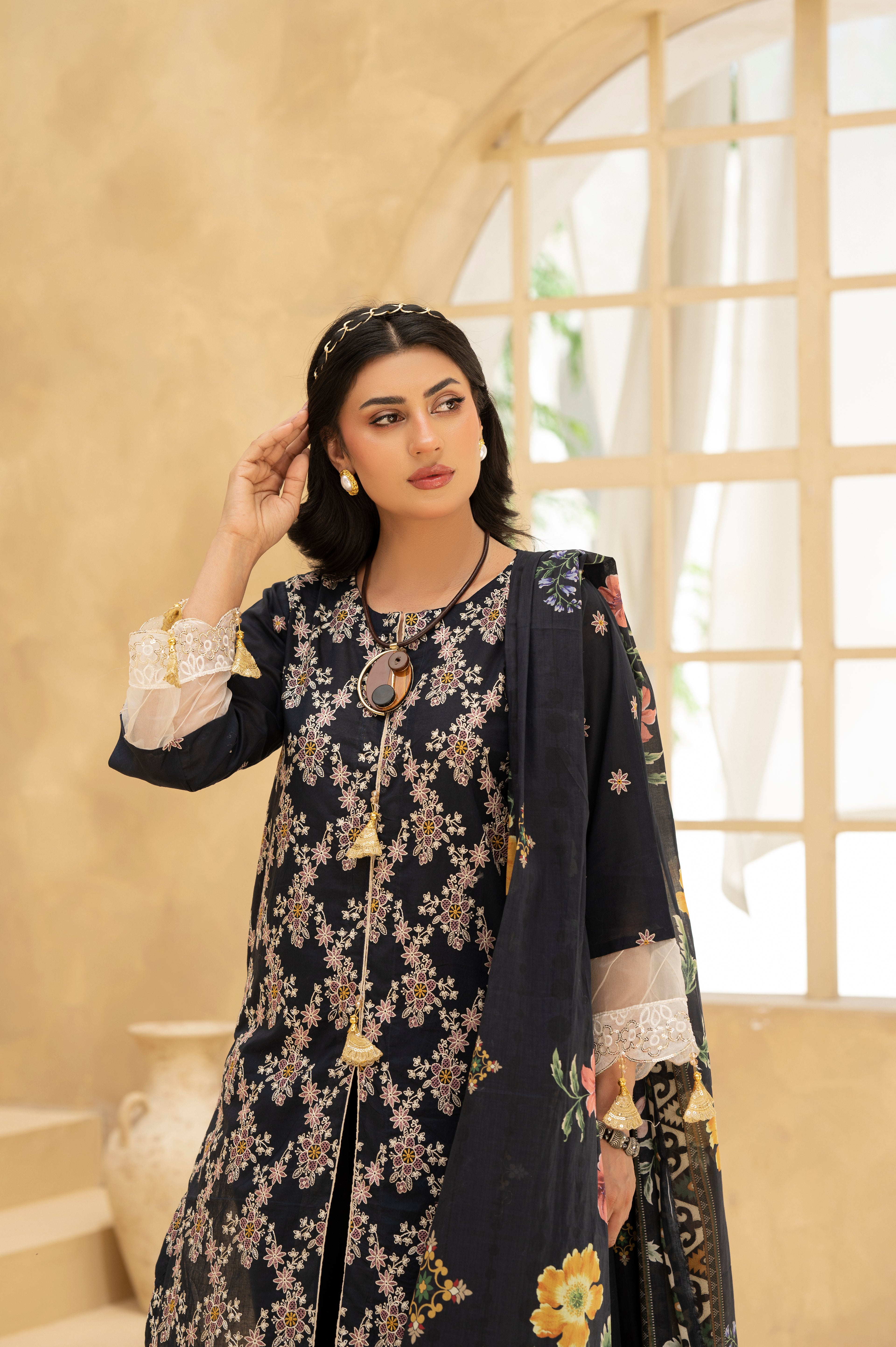 SAHIBA-01