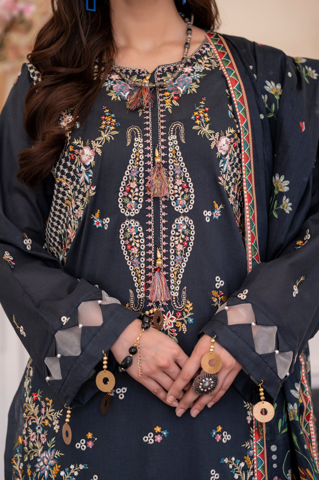 SAHIBA-01