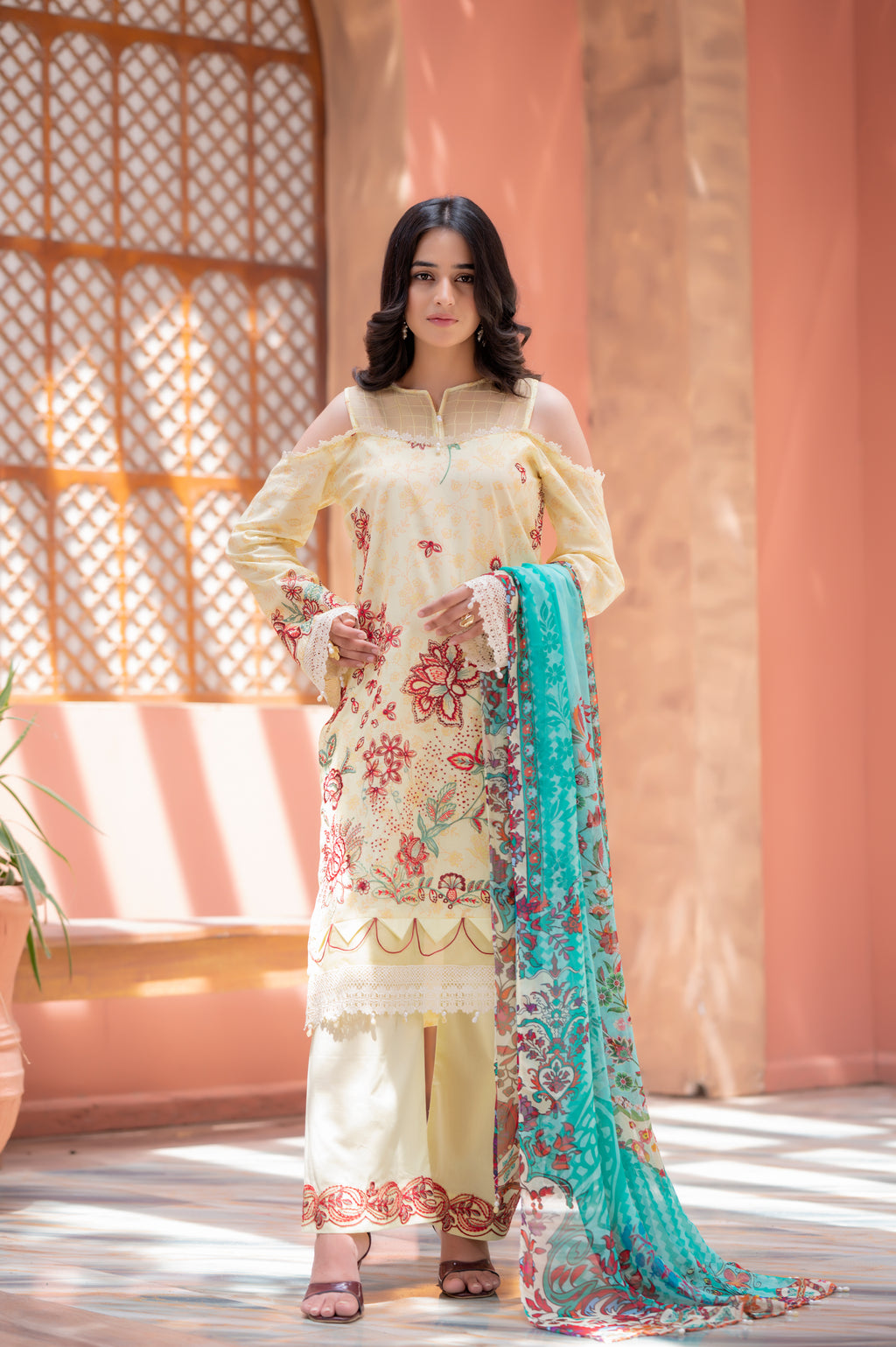 FLORUM BY NUR'-13