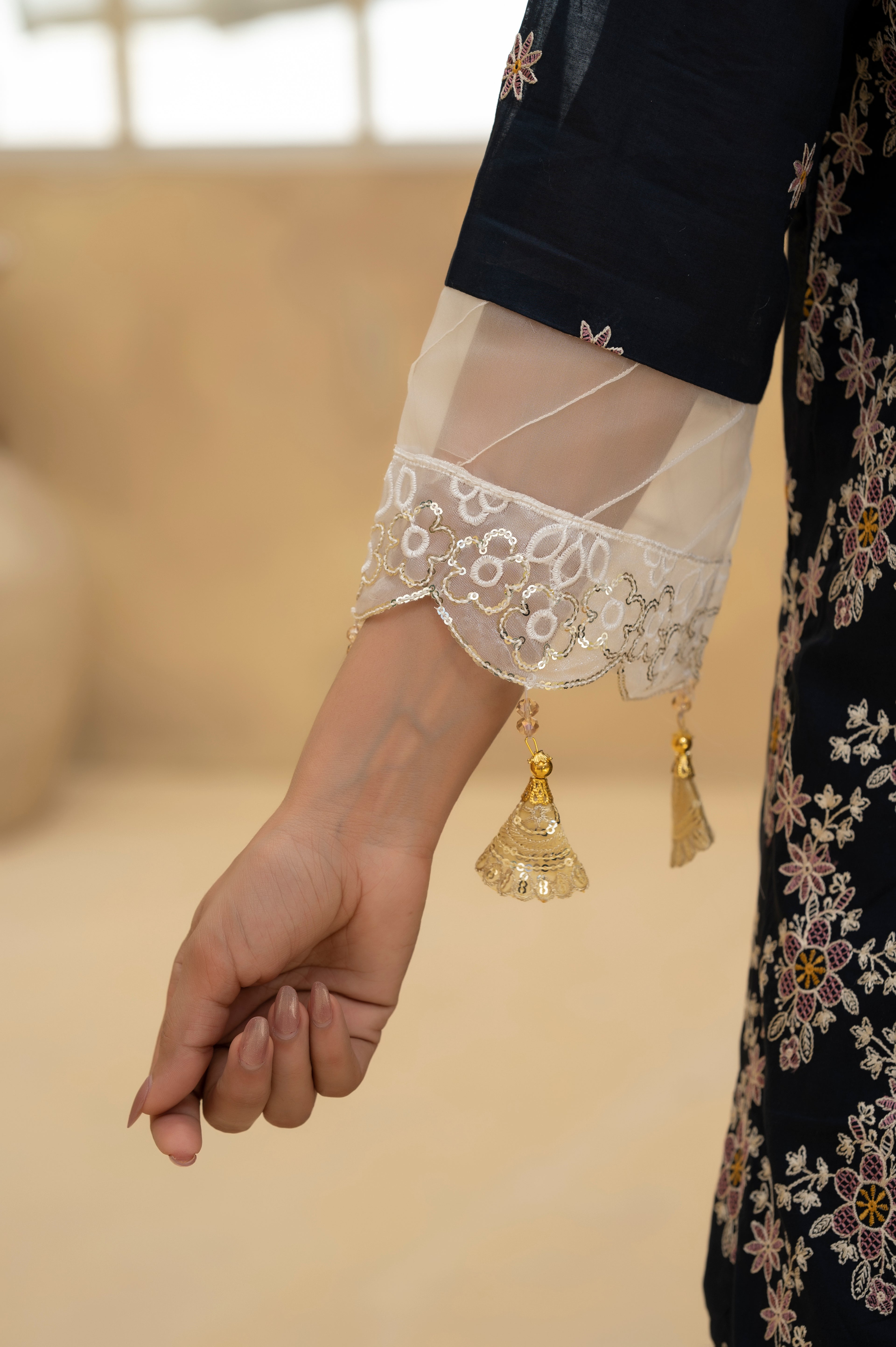 SAHIBA-01