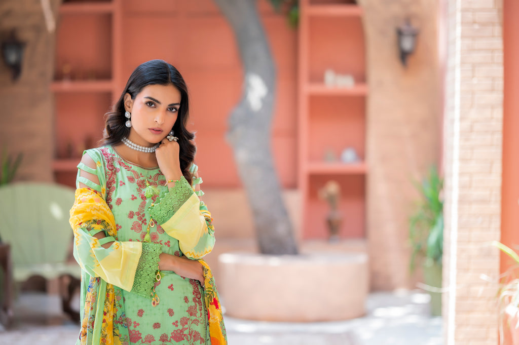 FLORUM BY NUR'-14