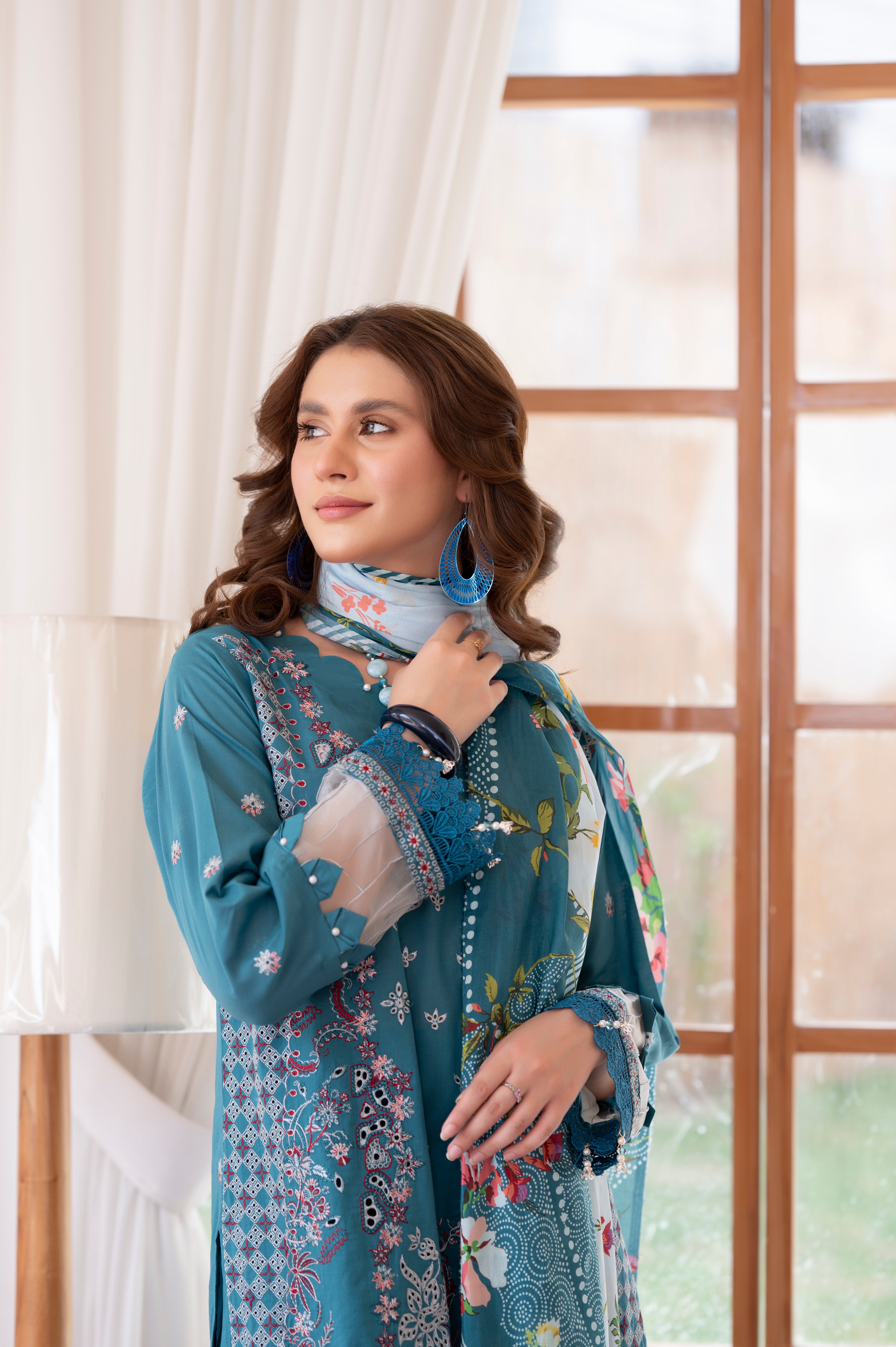 SAHIBA-02