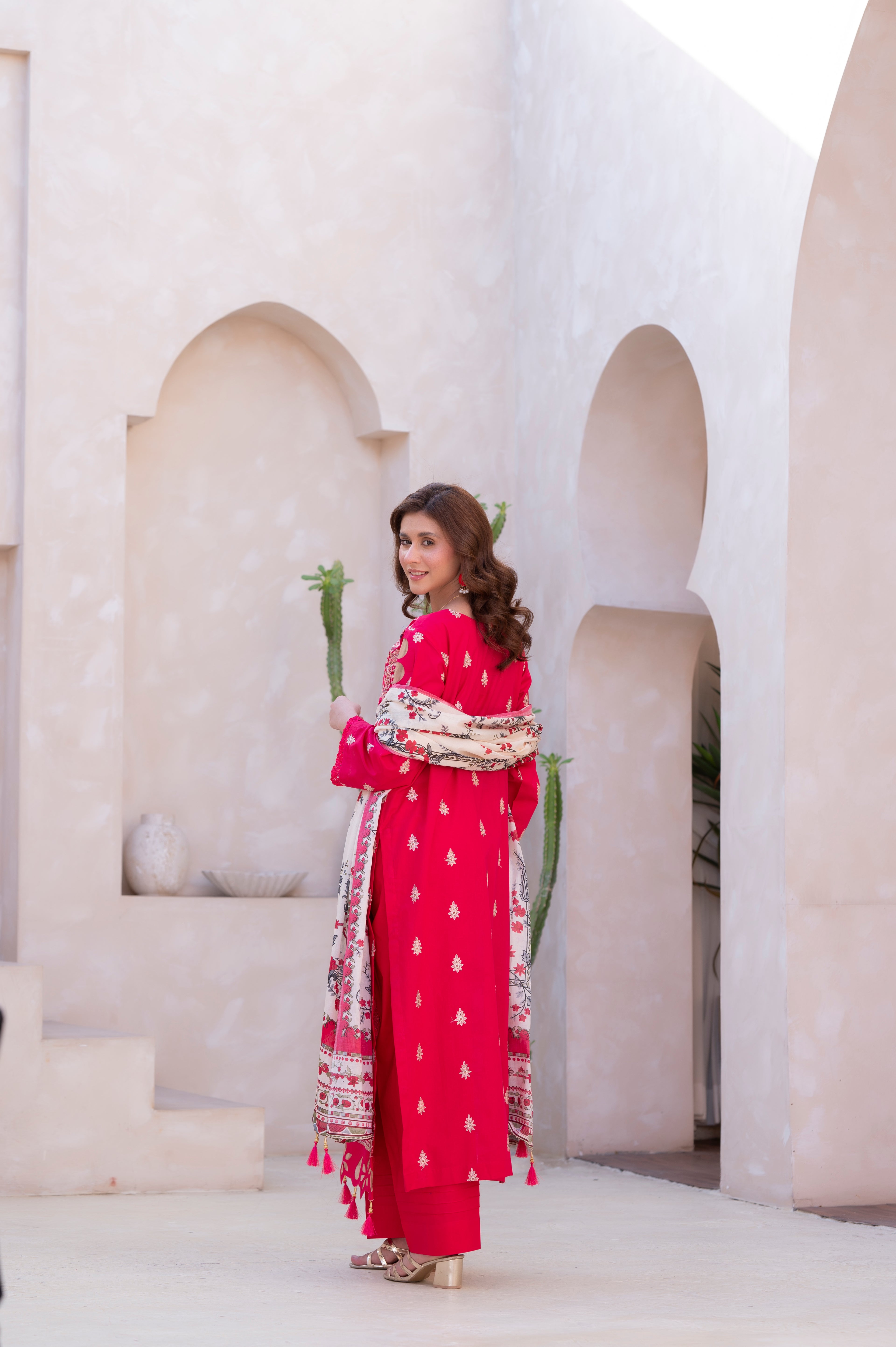 SAHIBA-02