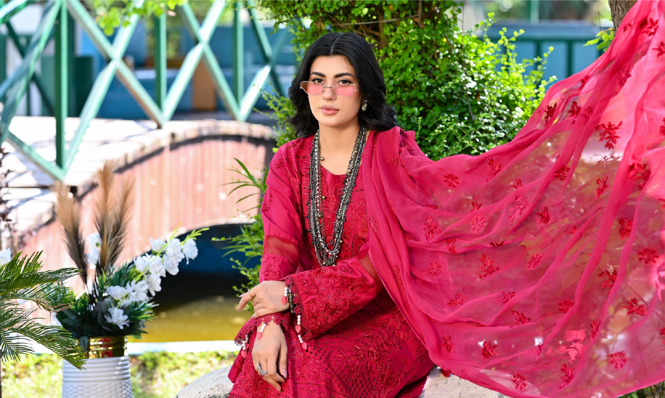 Khoobsurat By NUR'-02