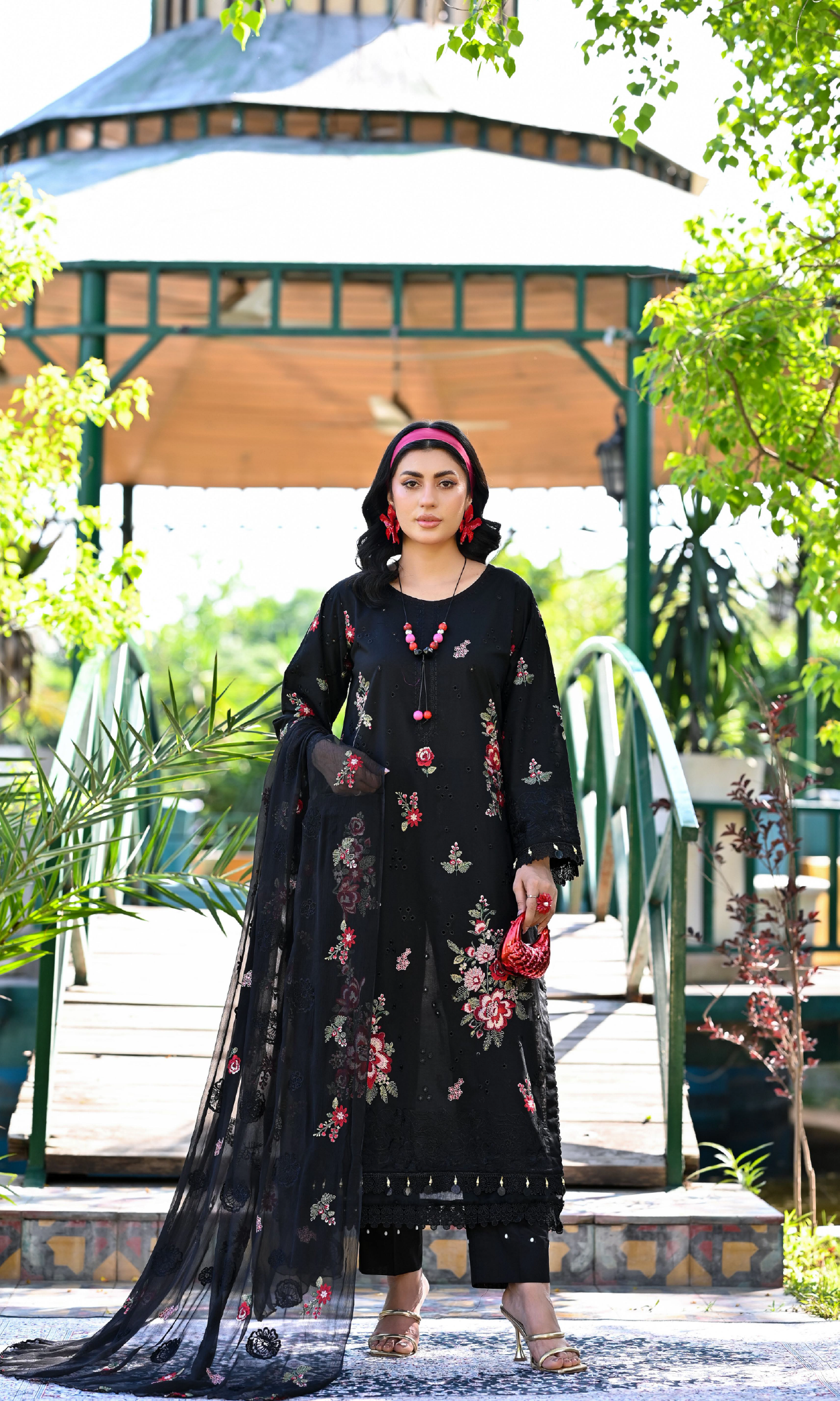 Khoobsurat By NUR'-03