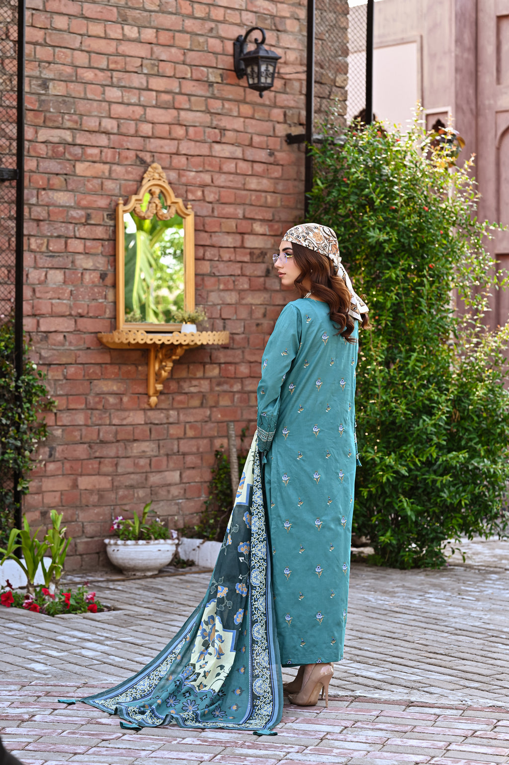 SAHIBA-02