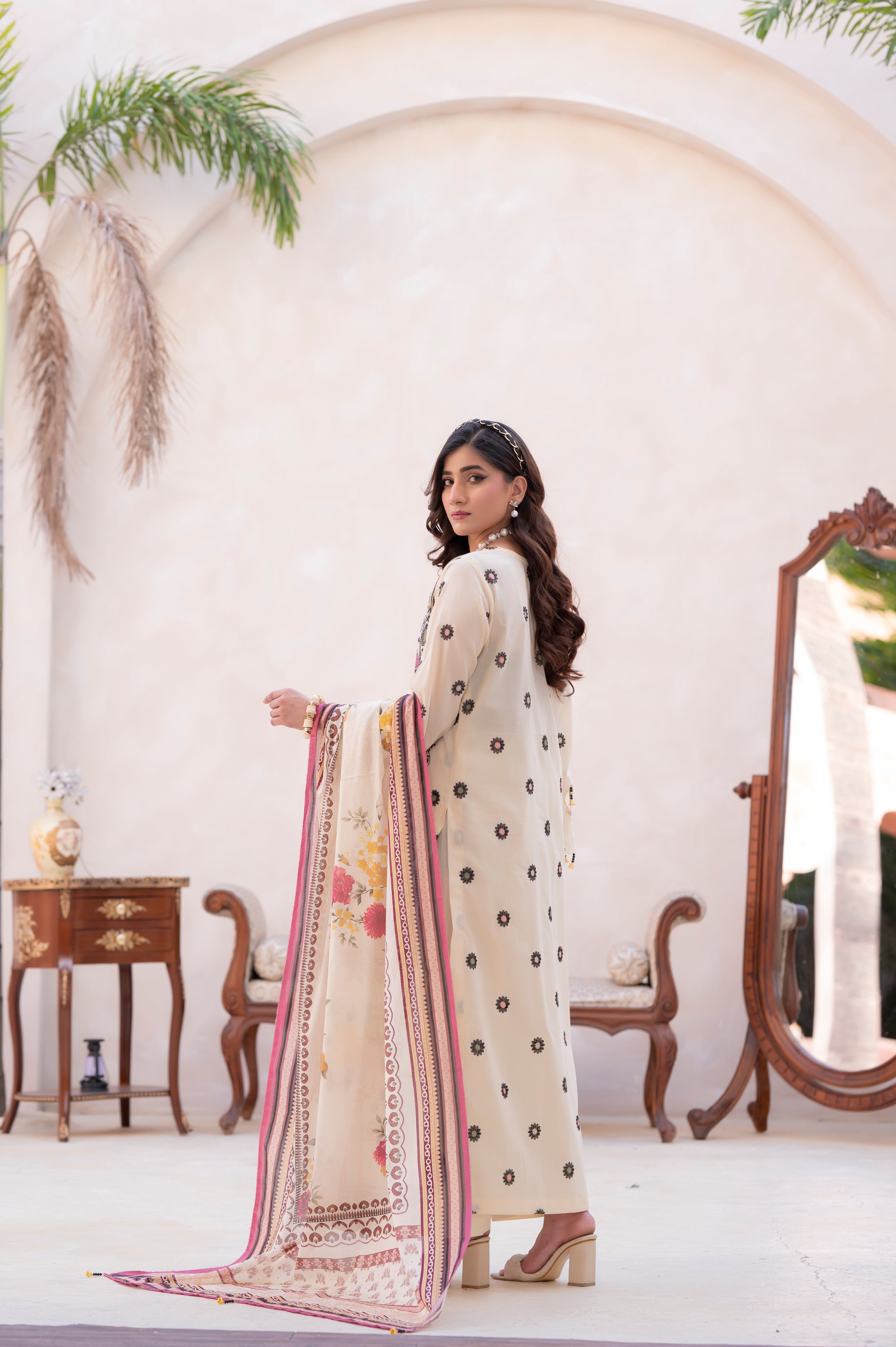SAHIBA-04