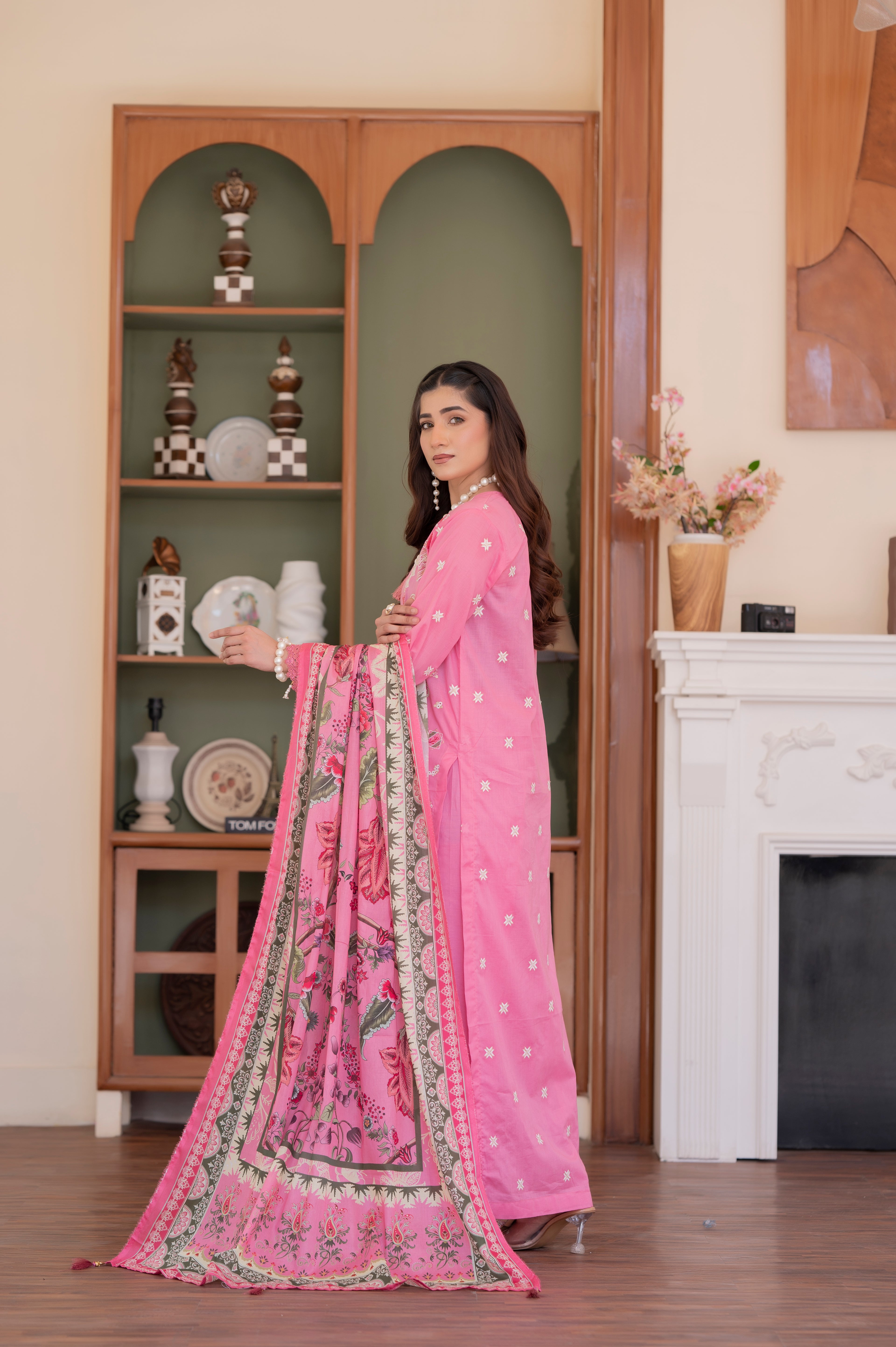 SAHIBA-06
