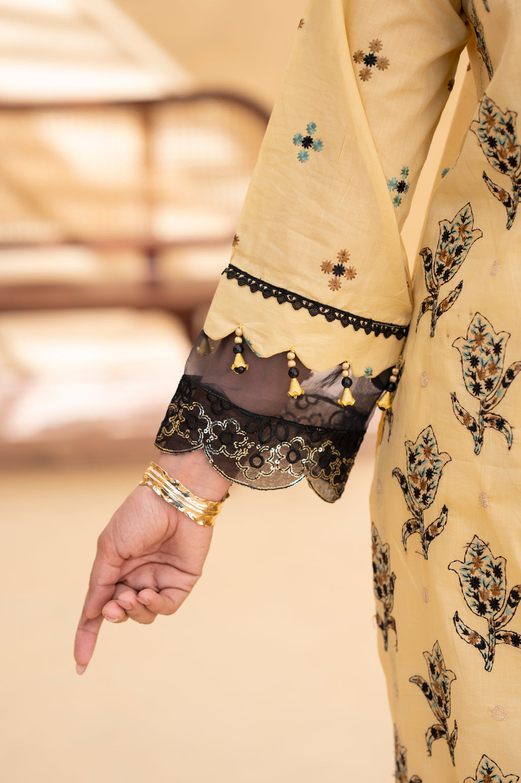 SAHIBA-05
