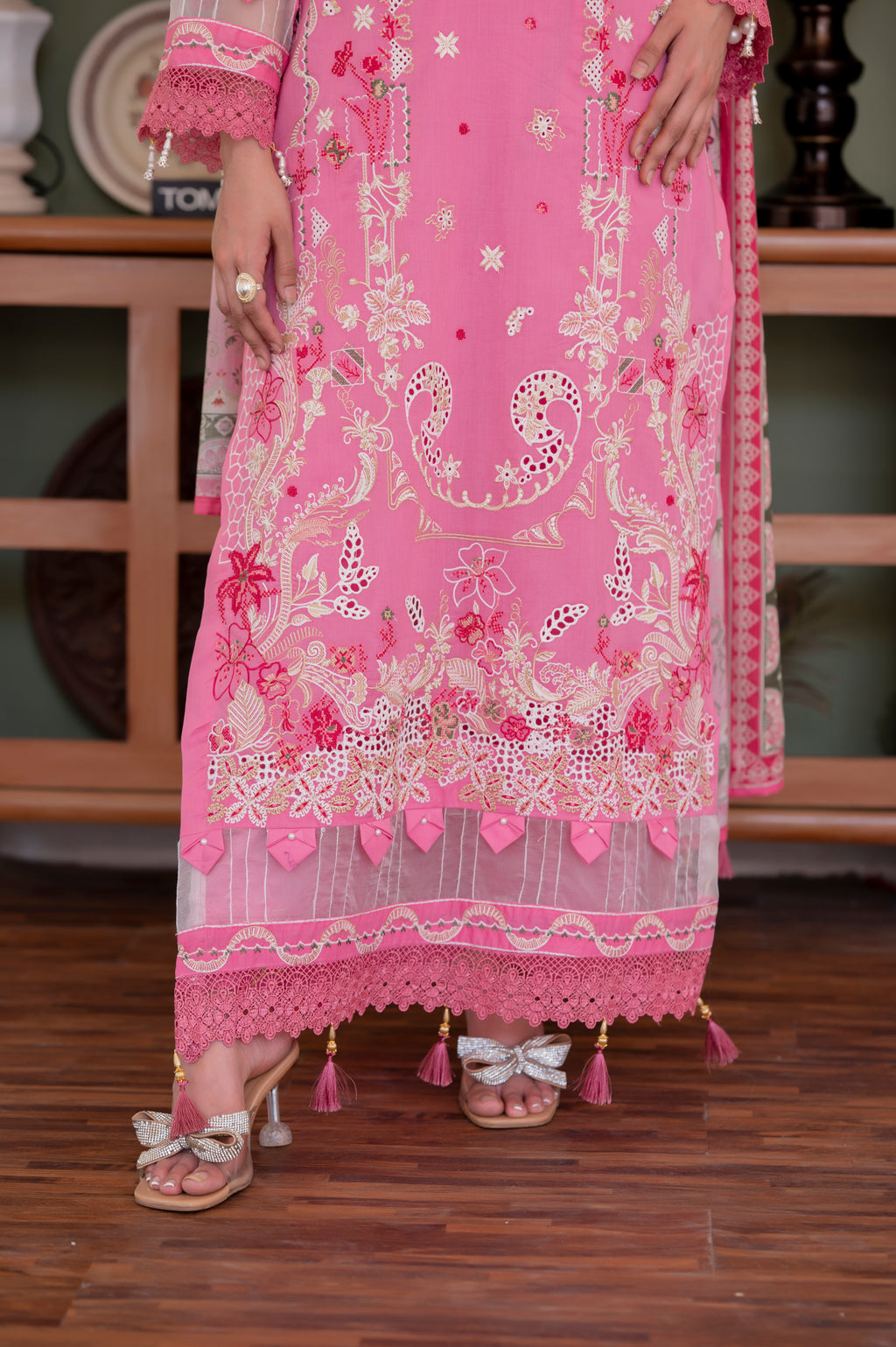 SAHIBA-06