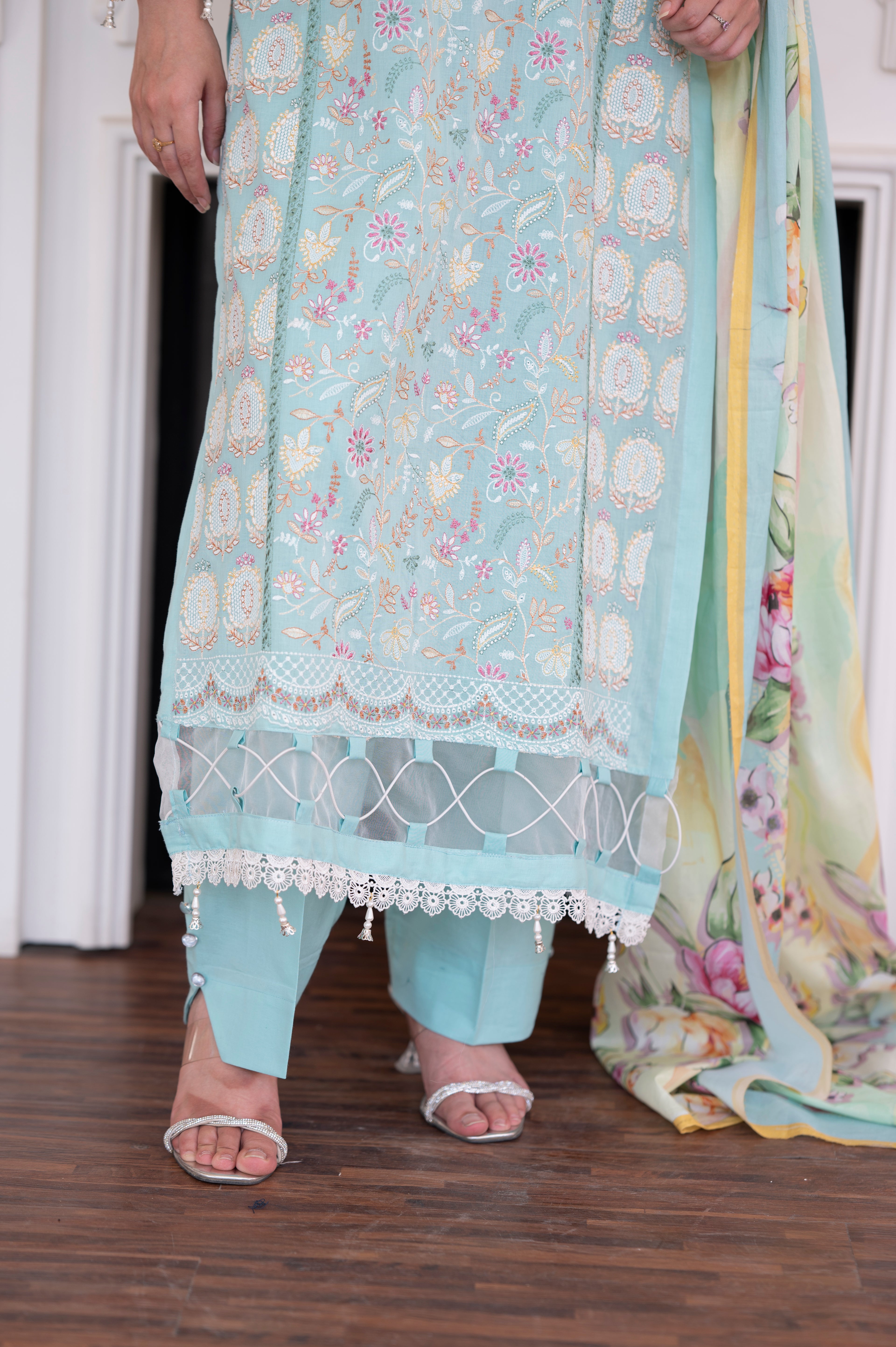 SAHIBA-08