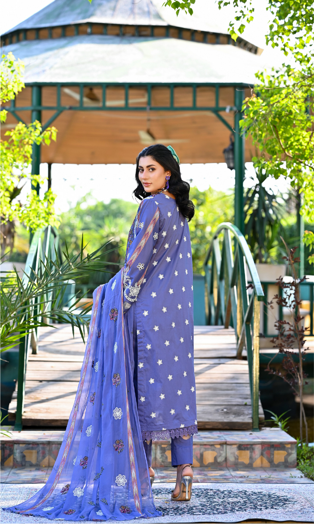 Khoobsurat By NUR'-08