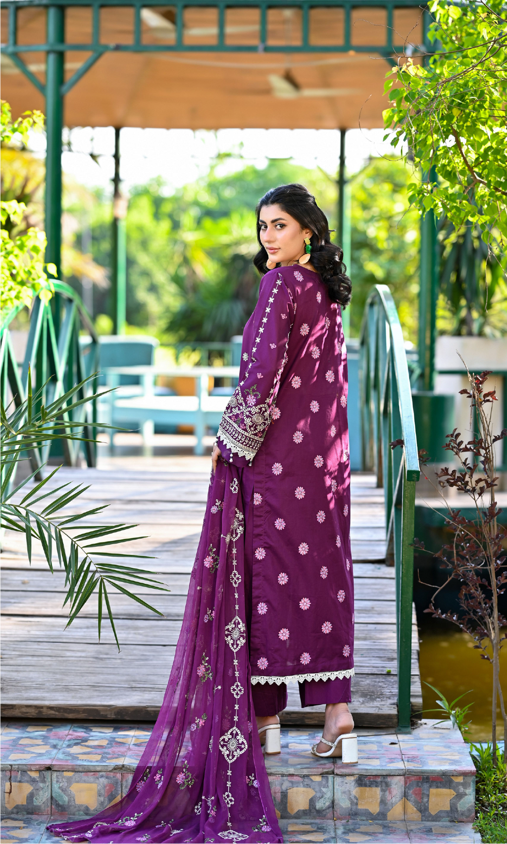 Khoobsurat By NUR'-12