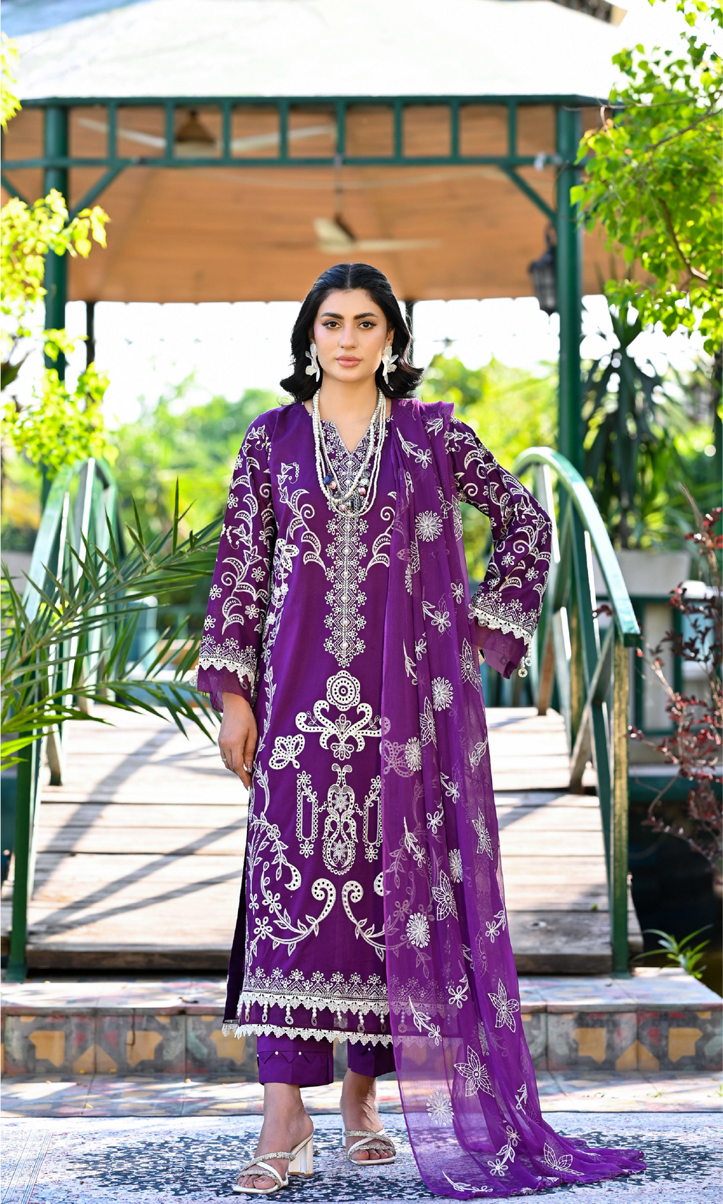 Khoobsurat By NUR'-05