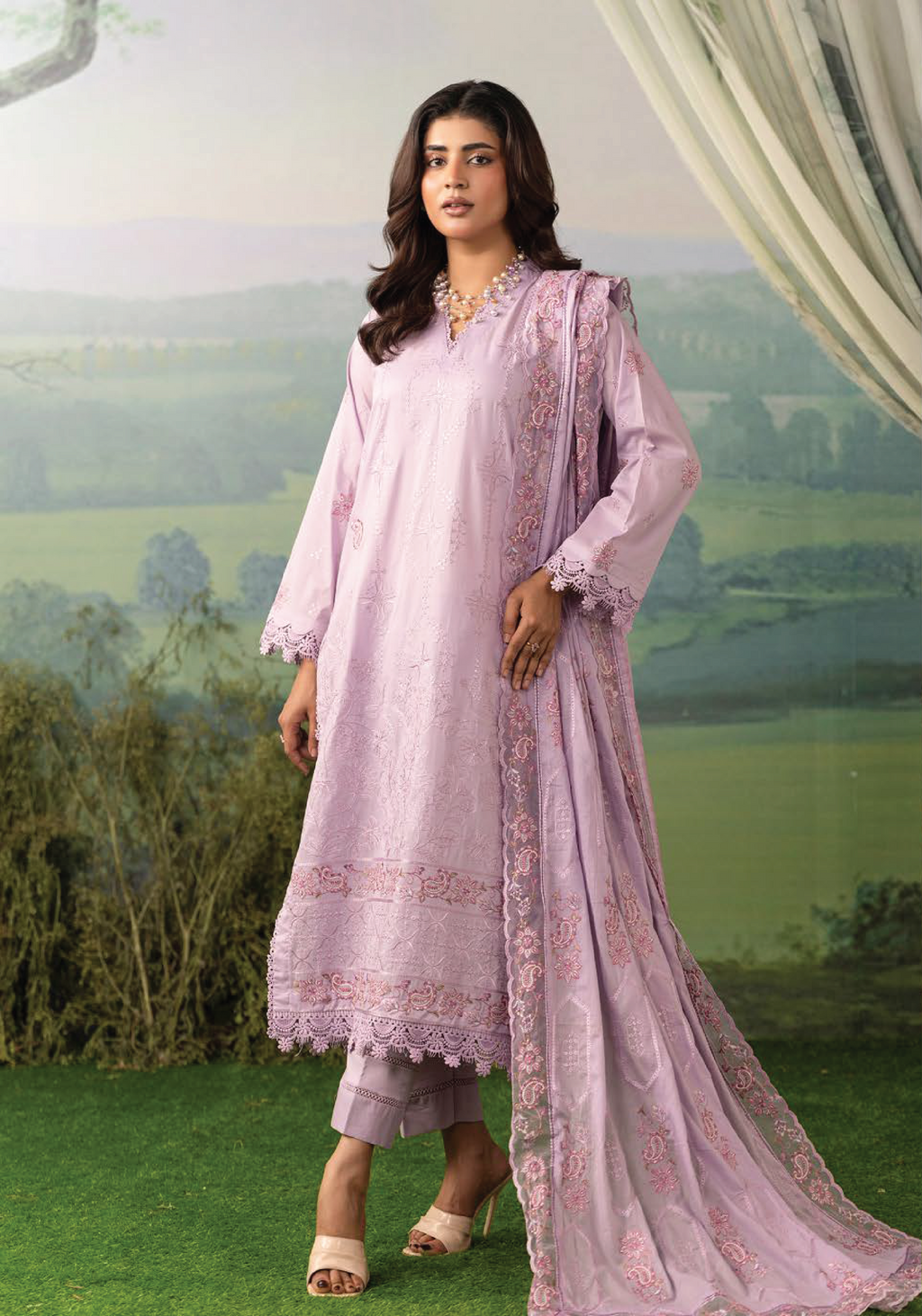 KHOOBSURAT-07