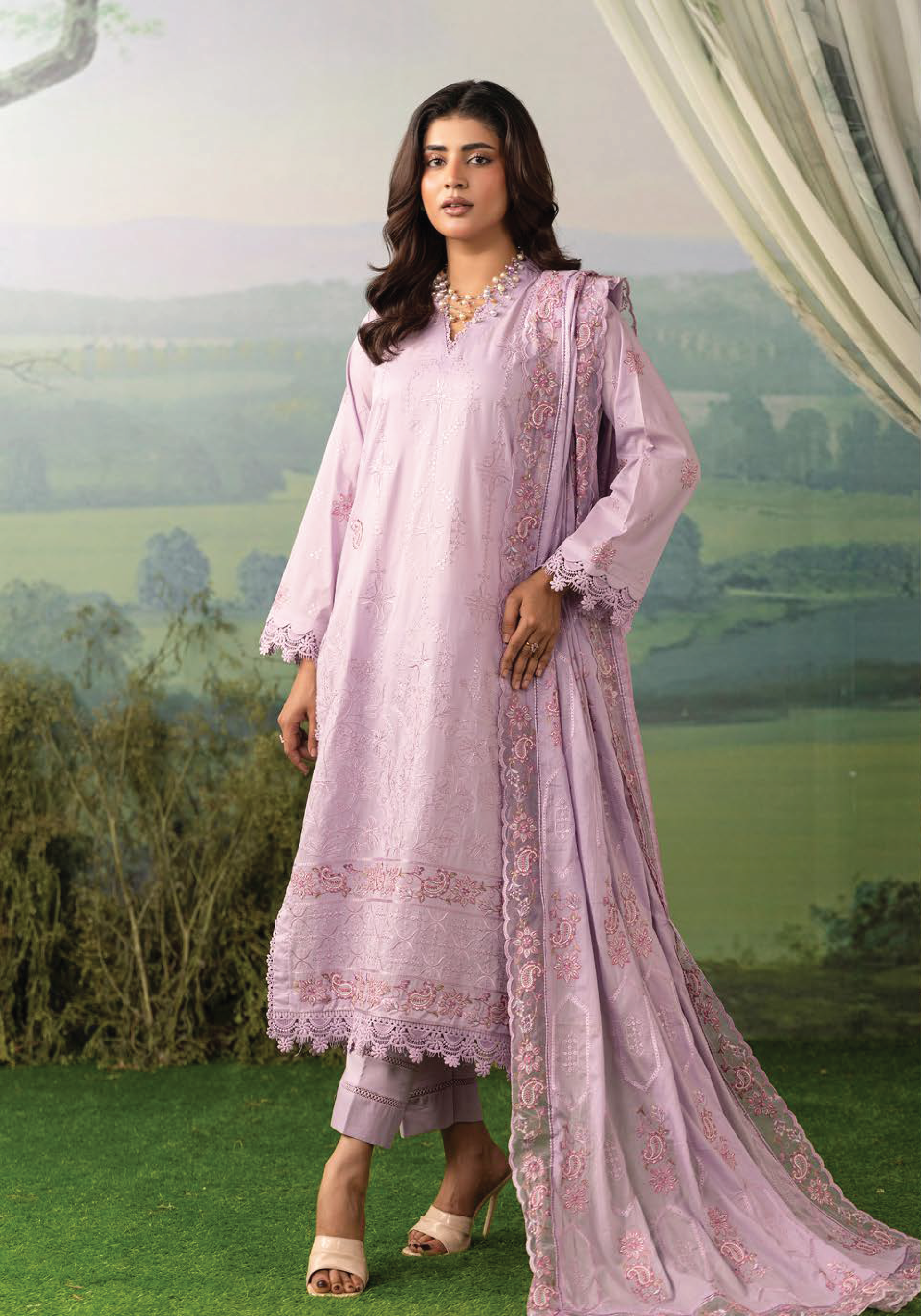 KHOOBSURAT-07