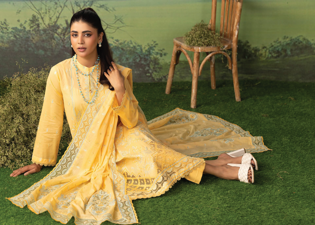 KHOOBSURAT-09