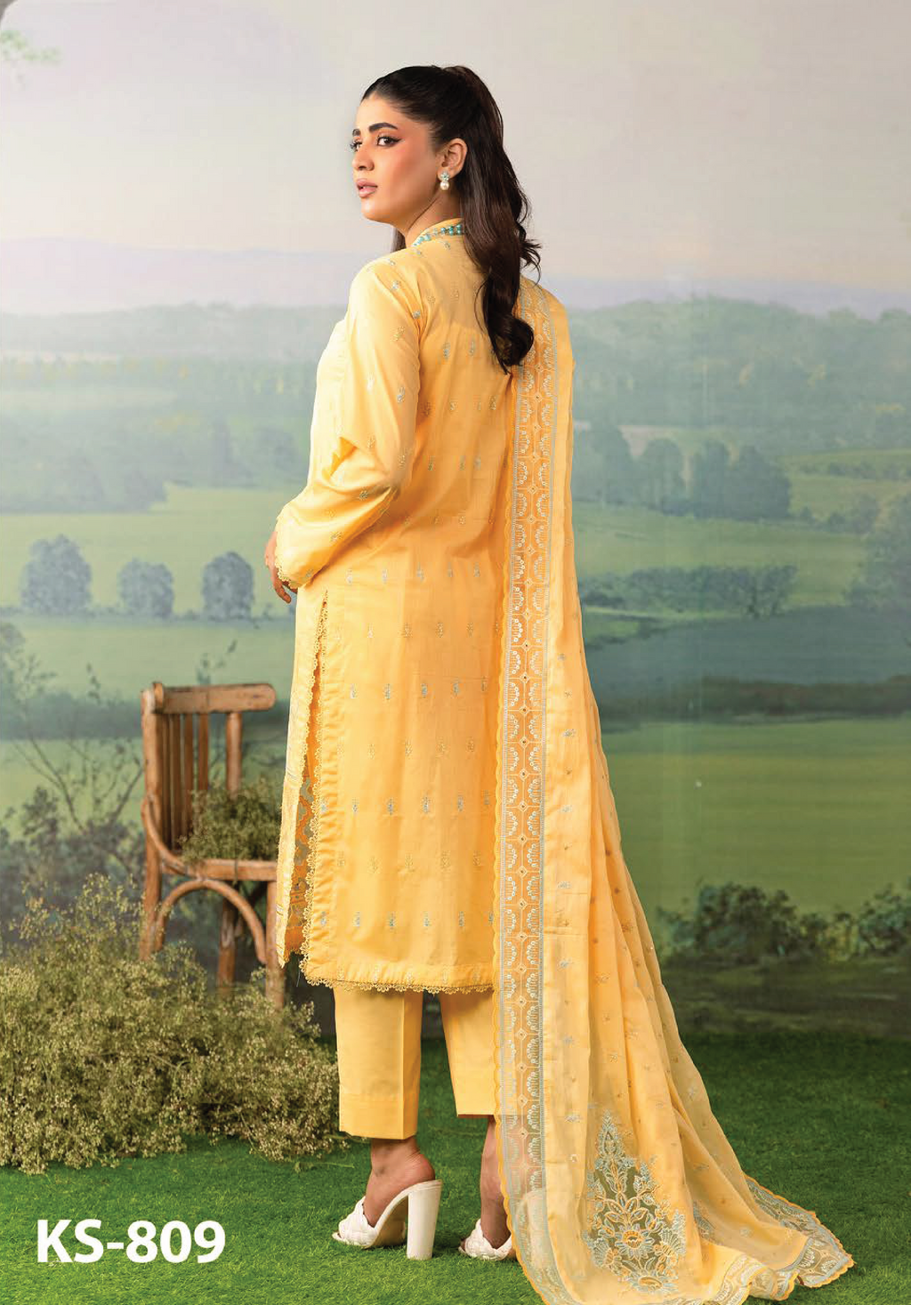 KHOOBSURAT-09