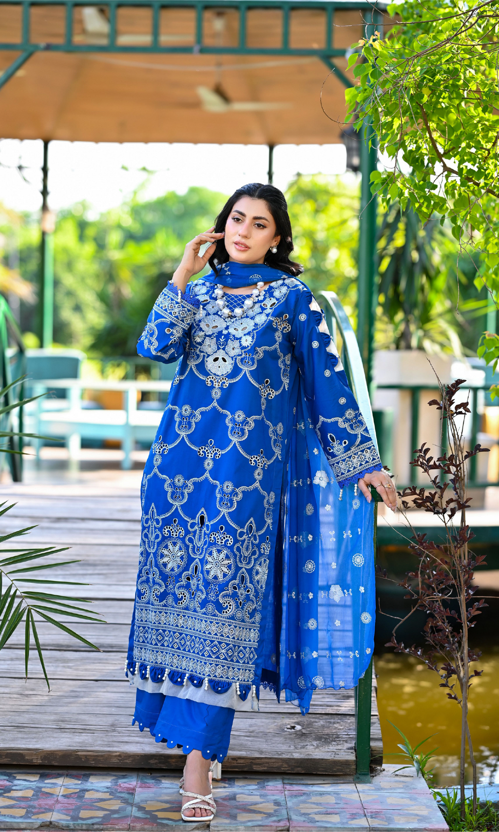 Khoobsurat By NUR'-09